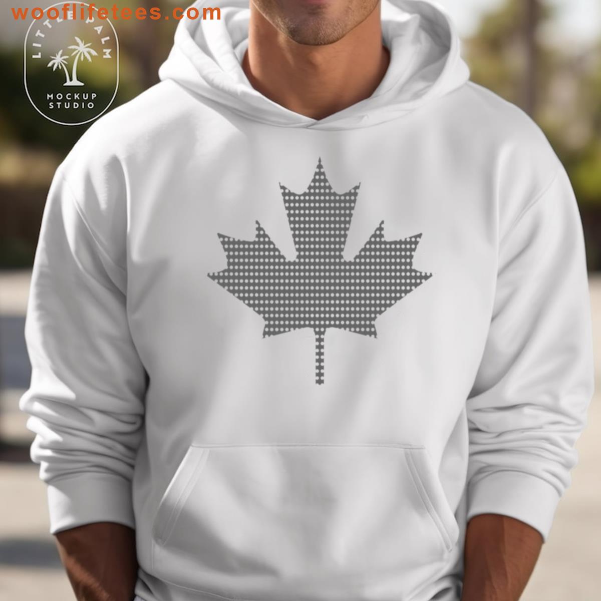 Leaf Design Canadian T-shirt