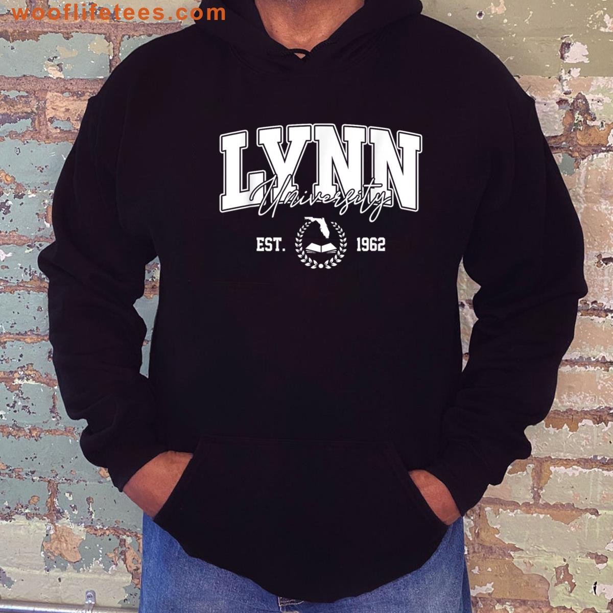 Lynn Retro College For All T-shirt