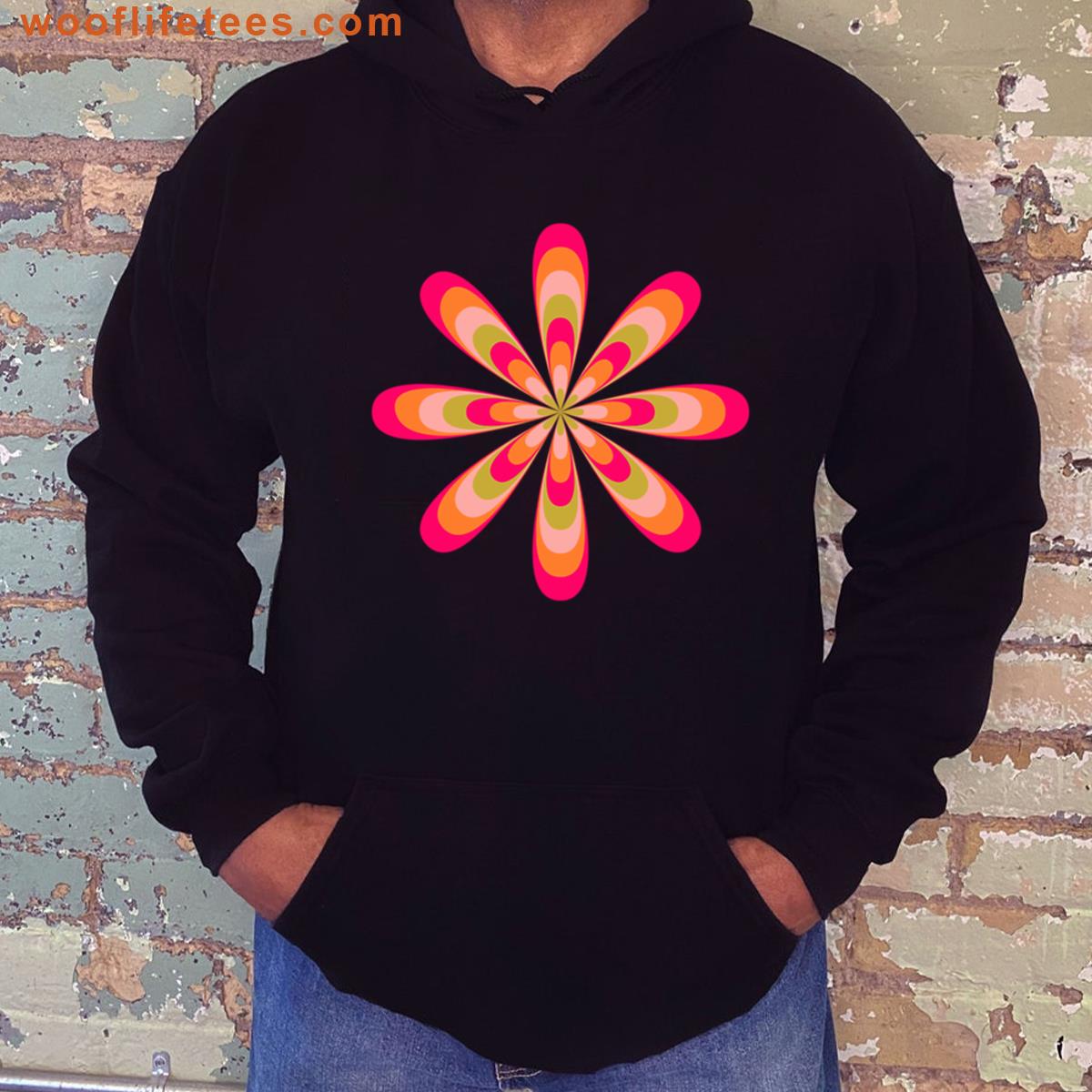 Pink Daisy Vintage Style T-shirt