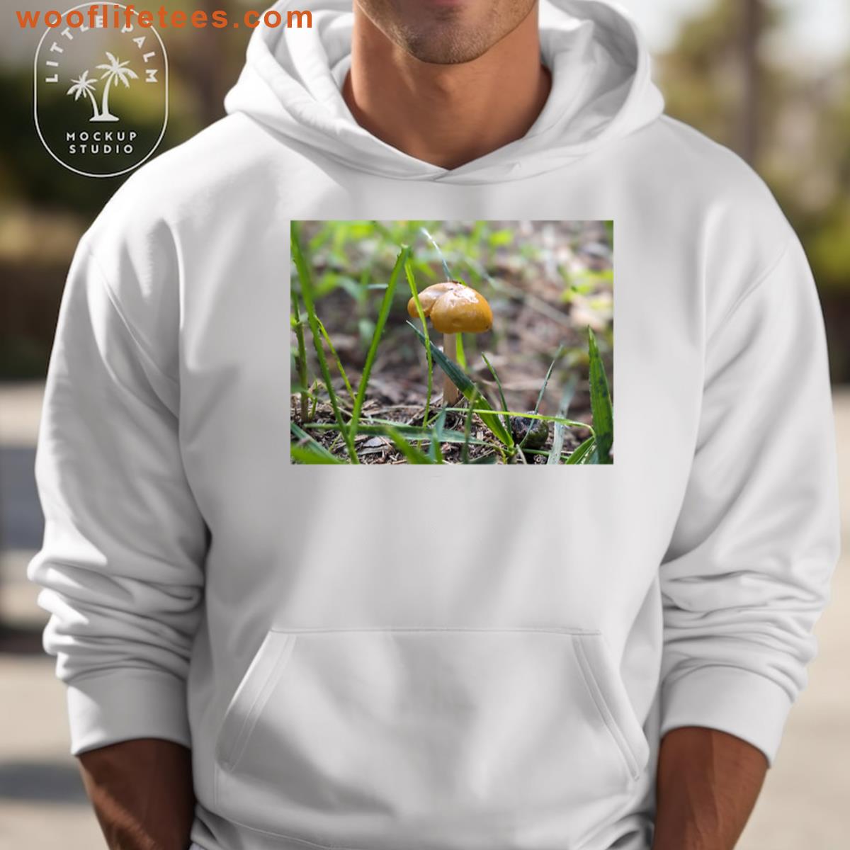 Shroom Art Colorful T-shirt