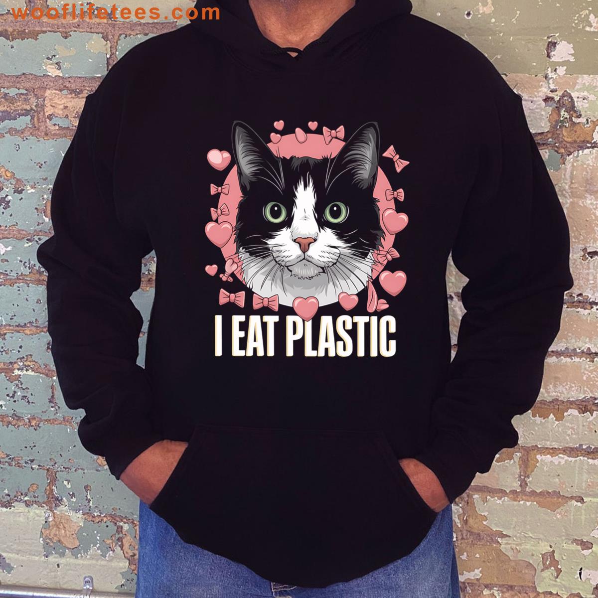 Cute Cat Lover Eat Plastic Funny Kitten Owner Kitty T-shirt