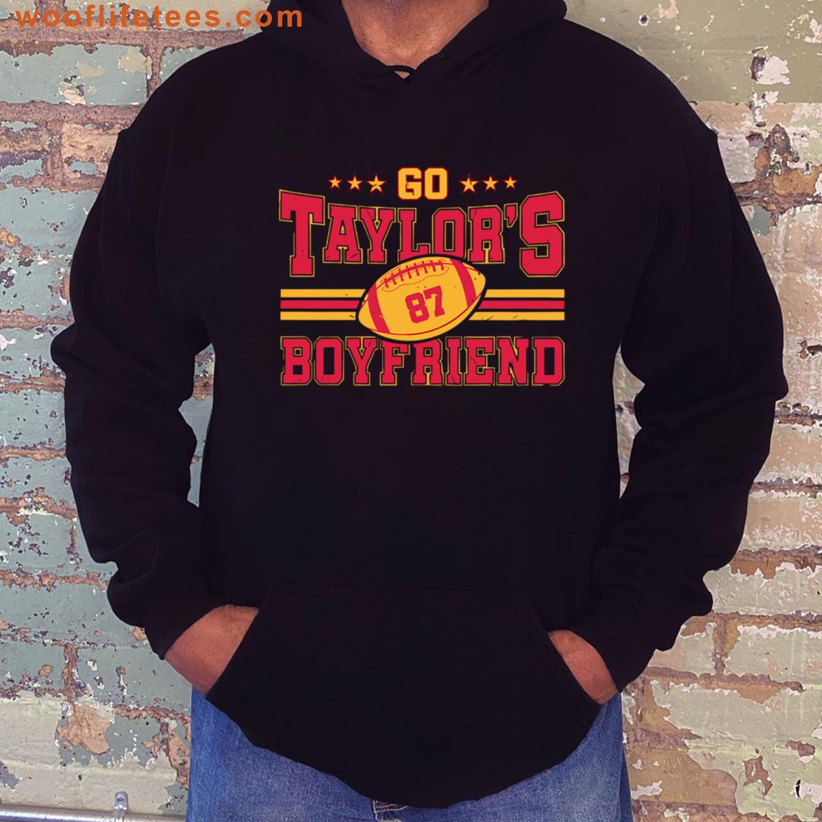 Go Taylors Boyfriend Football Travis Kelce 87 T-shirt